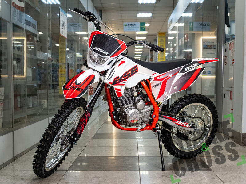 BSE Z3.00 21/18 Thorn Red/Black